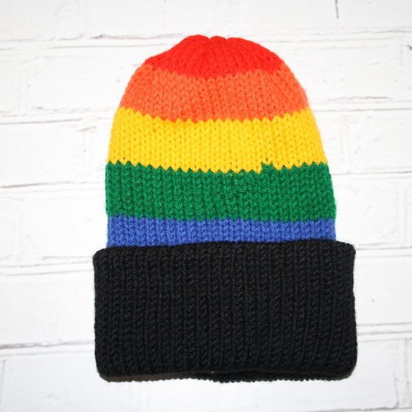 Vintagejelyfish Accessories - 🌈 Rainbow & Black Slouchy Knit Beanie – Handmade · NWOT · One Size